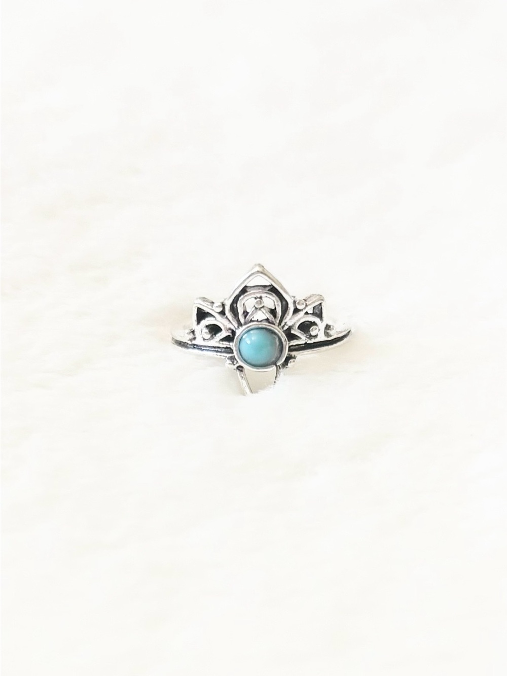 5/$15 🩷 MUST BUNDLE Boho Silver Lotus Ring with Turquoise Stone - Women Jewelry
